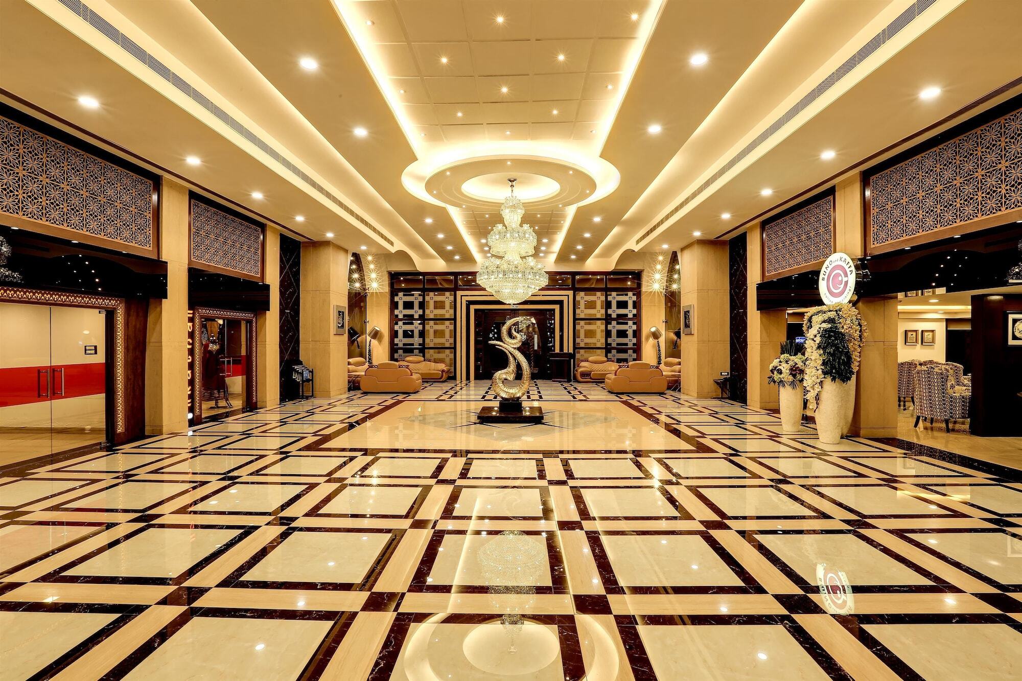 Golden Chariot Vasai Hotel Kültér fotó